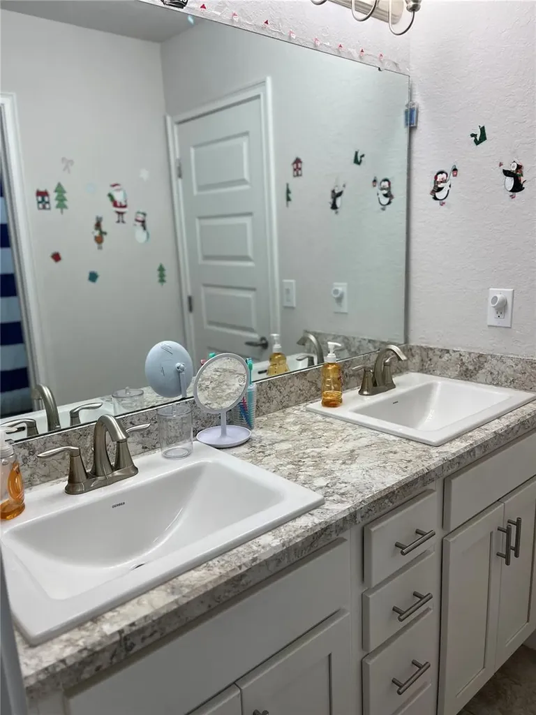 823 Chinoy Road Davenport FL 33837
