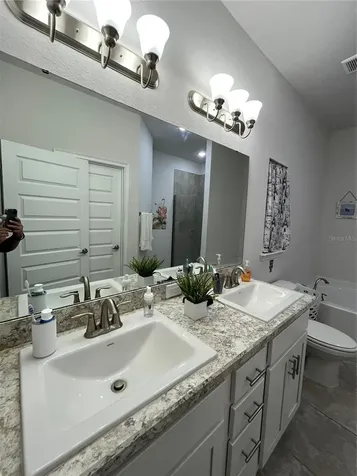 823 Chinoy Road Davenport FL 33837