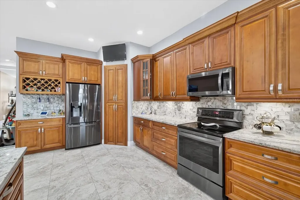 3914 Sligh Avenue Tampa FL 33614