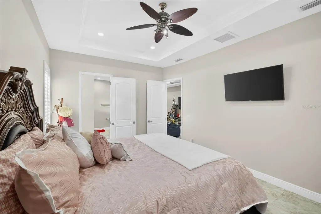 3914 Sligh Avenue Tampa FL 33614