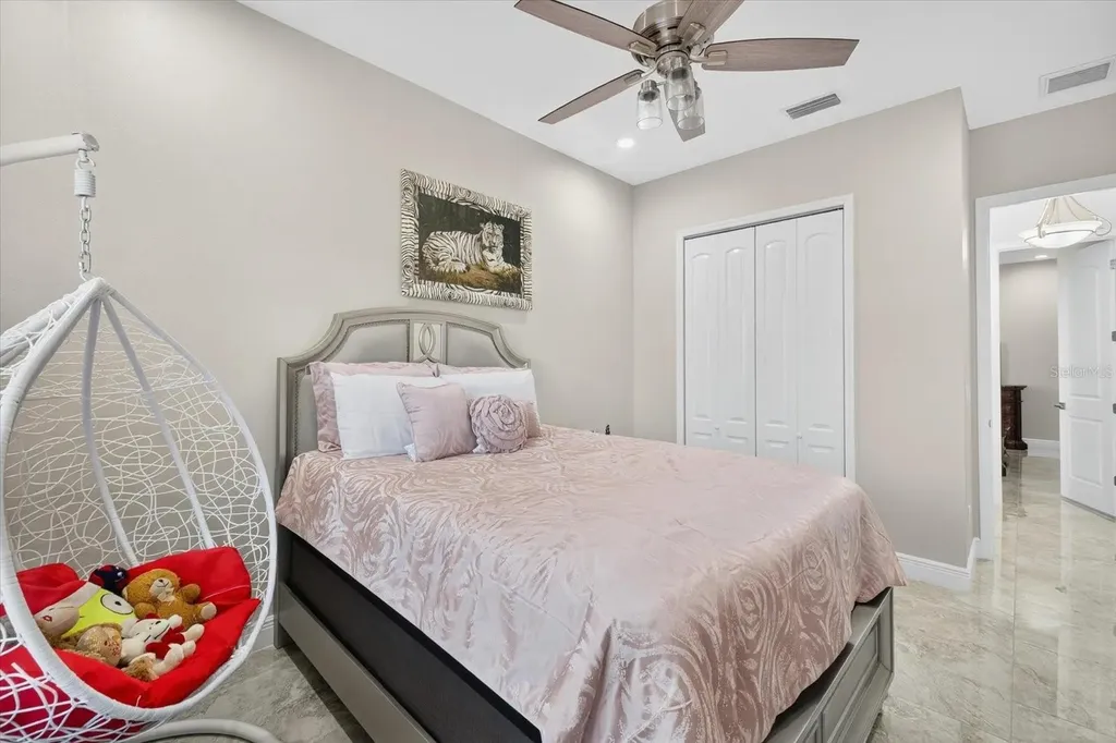 3914 Sligh Avenue Tampa FL 33614