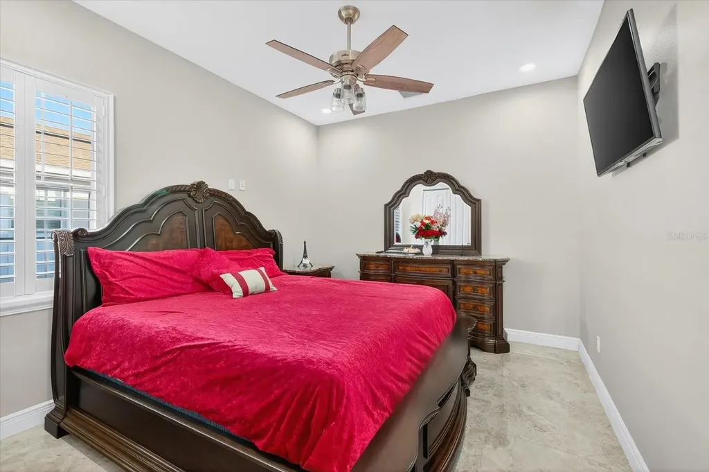 3914 Sligh Avenue Tampa FL 33614