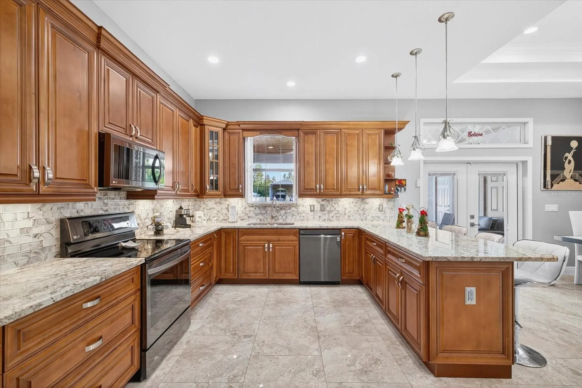 3914 Sligh Avenue Tampa FL 33614