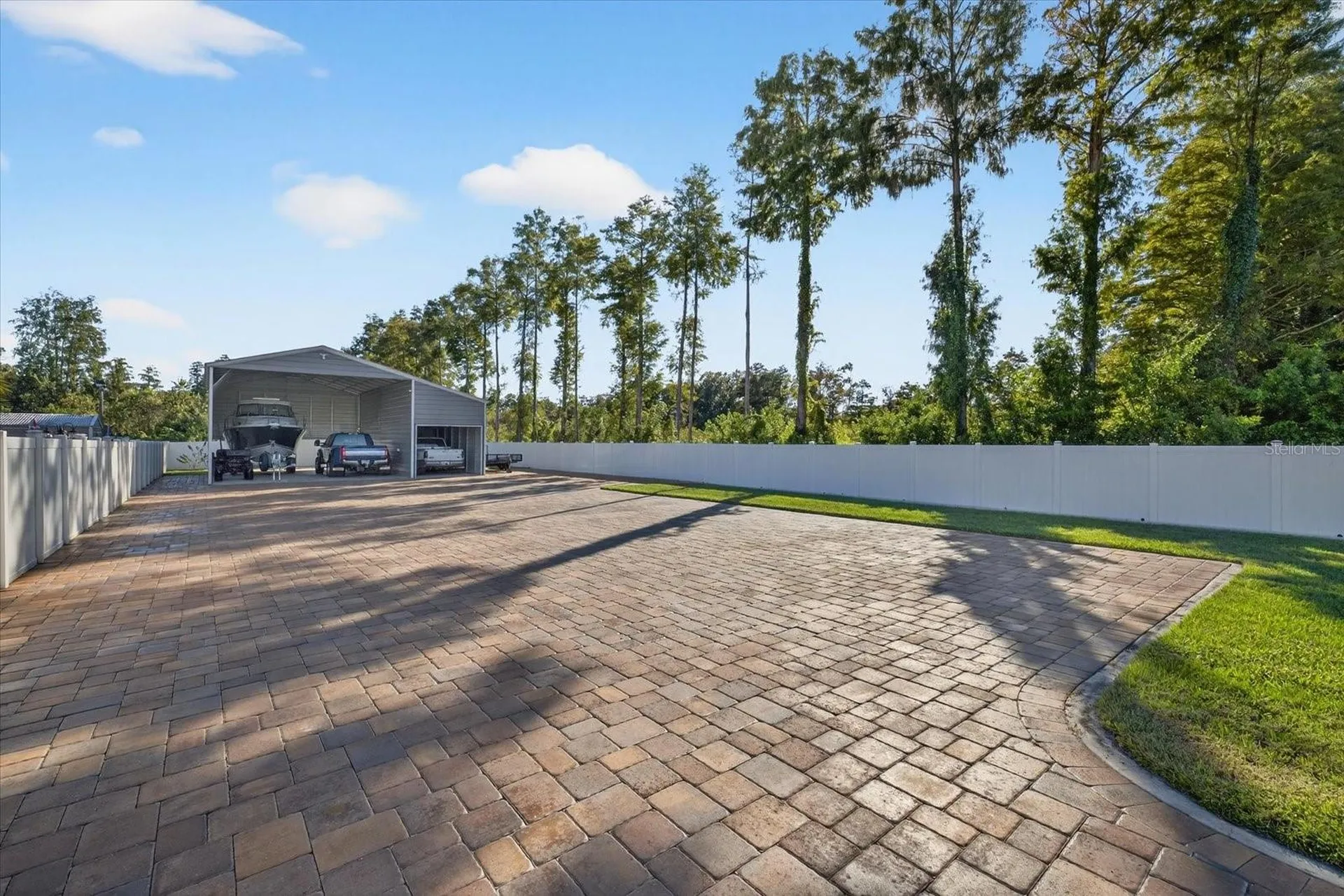 3914 Sligh Avenue Tampa FL 33614