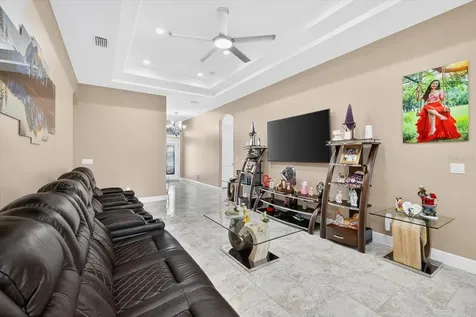 3914 Sligh Avenue Tampa FL 33614