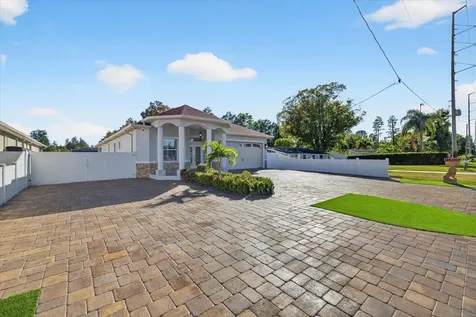3914 Sligh Avenue Tampa FL 33614
