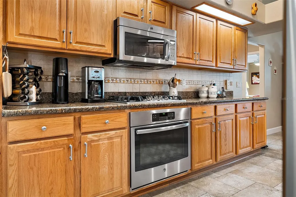 605 4th Street W Tierra Verde FL 33715