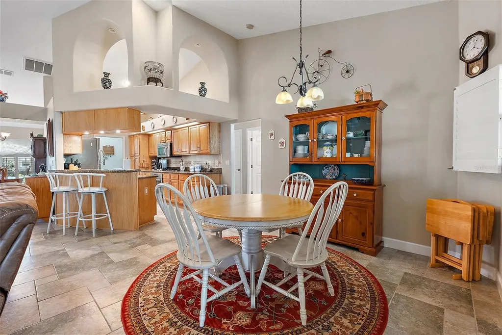 605 4th Street W Tierra Verde FL 33715