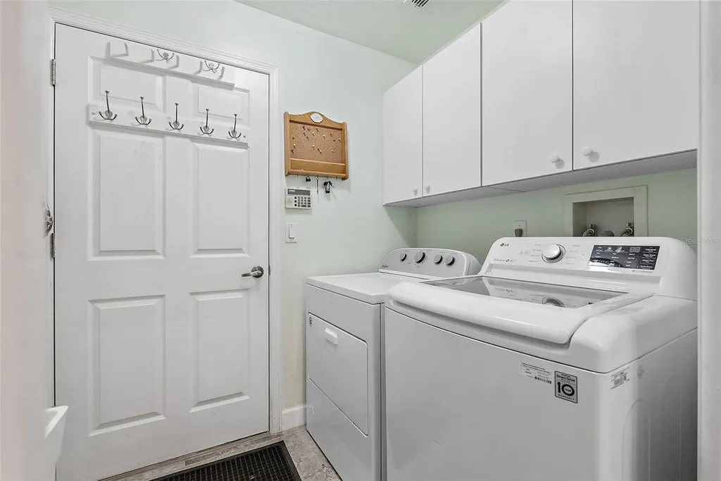 605 4th Street W Tierra Verde FL 33715
