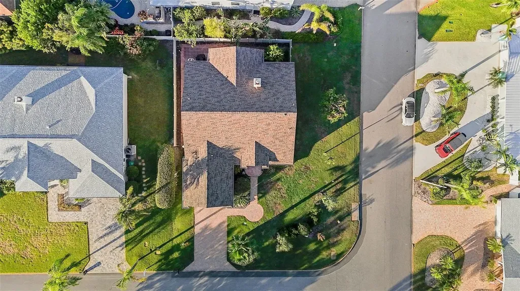 605 4th Street W Tierra Verde FL 33715