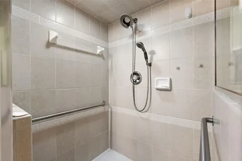 605 4th Street W Tierra Verde FL 33715