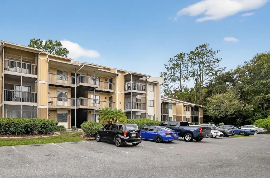 13287 Arbor Pointe Circle Tampa FL 33617