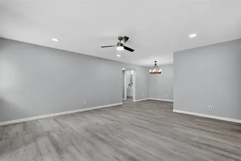 13287 Arbor Pointe Circle Tampa FL 33617