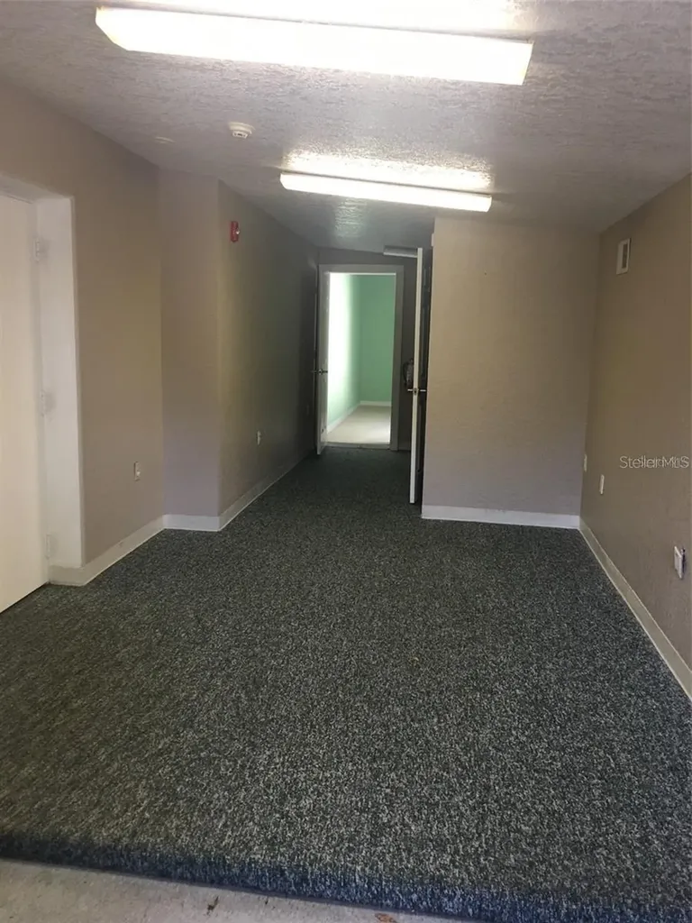 7507 Aloma Avenue Winter Park FL 32792