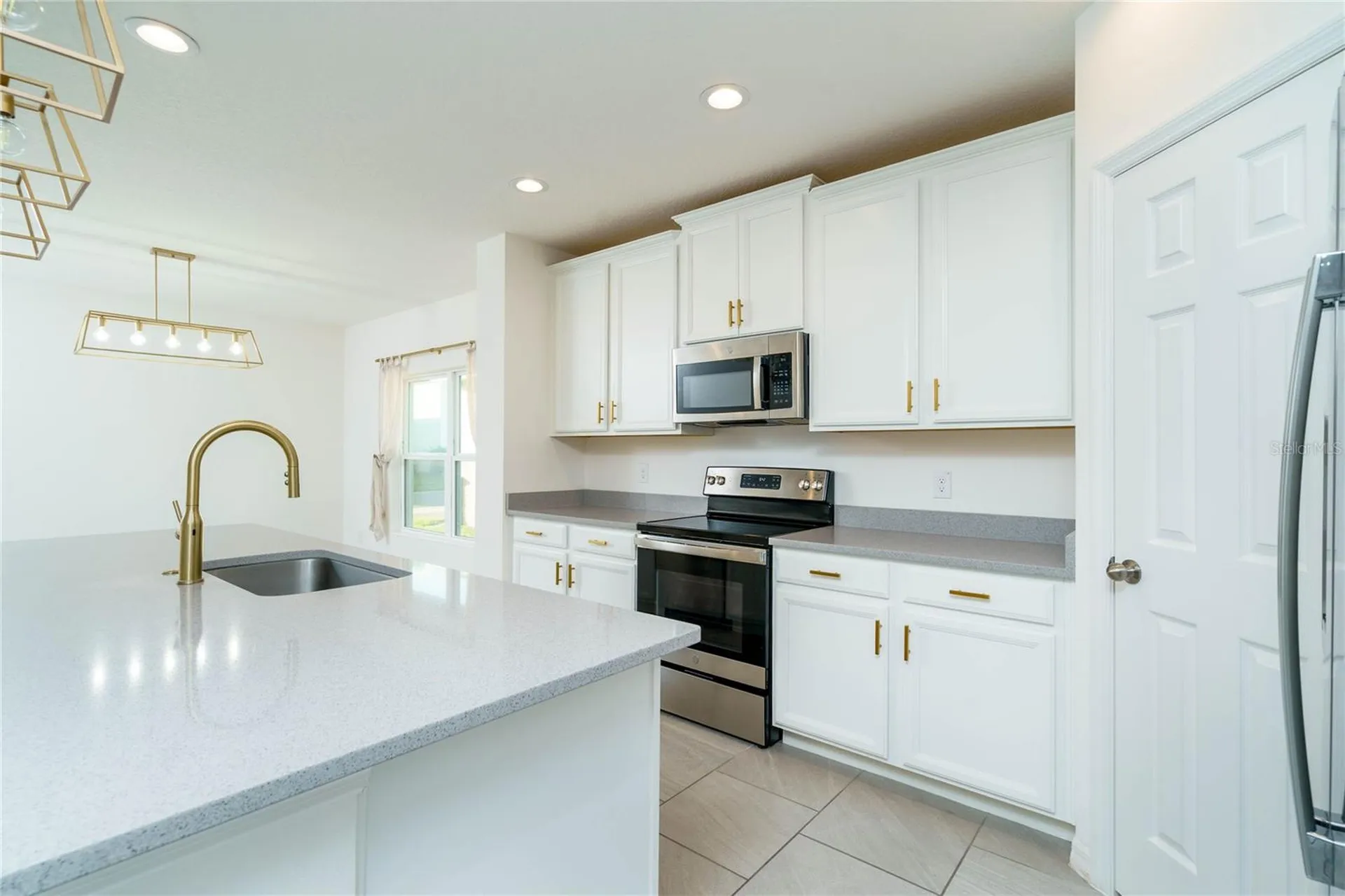 244 Hamlet Loop Davenport FL 33837