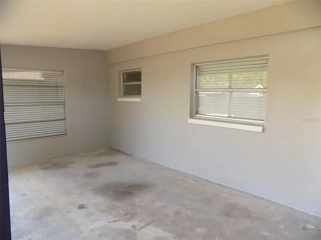1802 Chinaberry Drive Oldsmar FL 34677