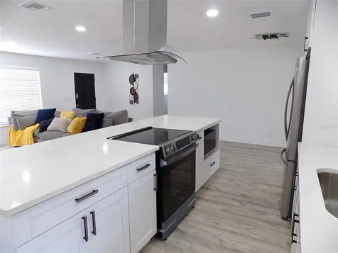 1802 Chinaberry Drive Oldsmar FL 34677