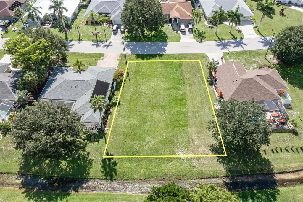 7535 Coral Tree Punta Gorda FL 33955