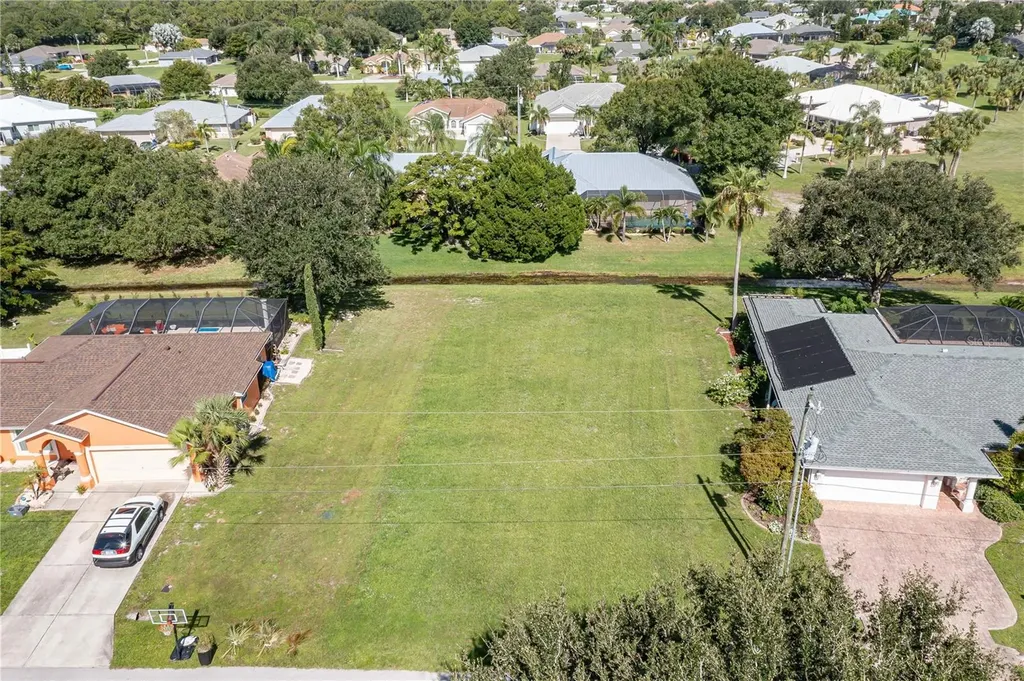 7535 Coral Tree Punta Gorda FL 33955
