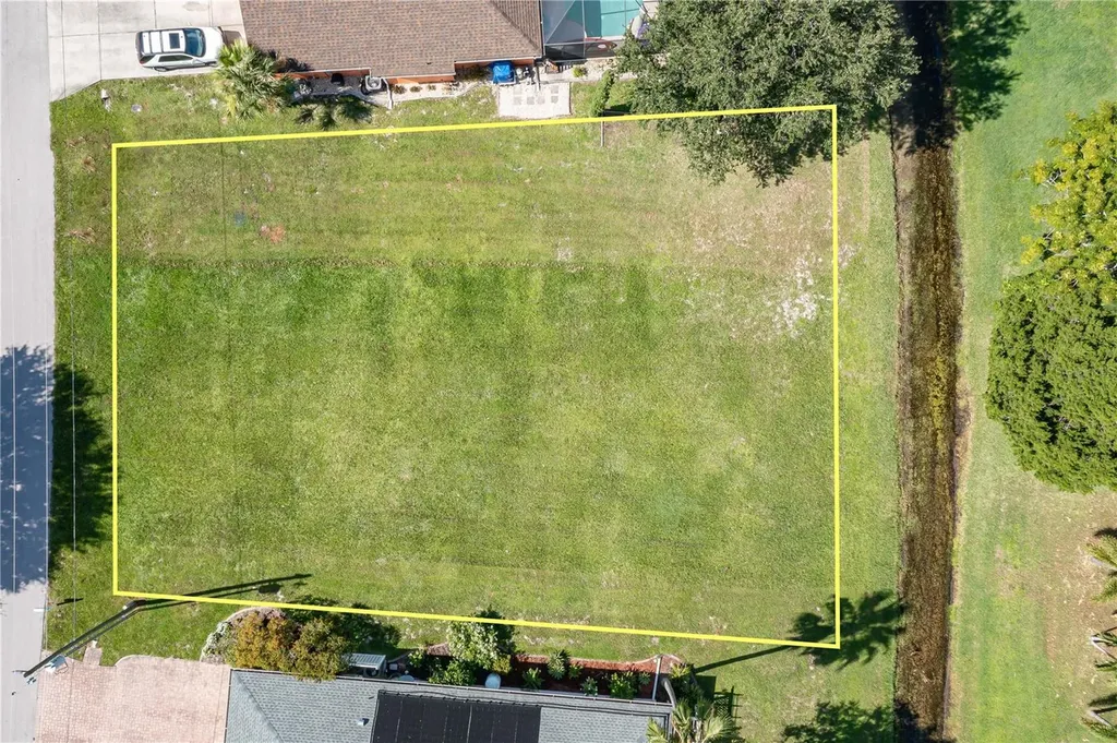 7535 Coral Tree Punta Gorda FL 33955