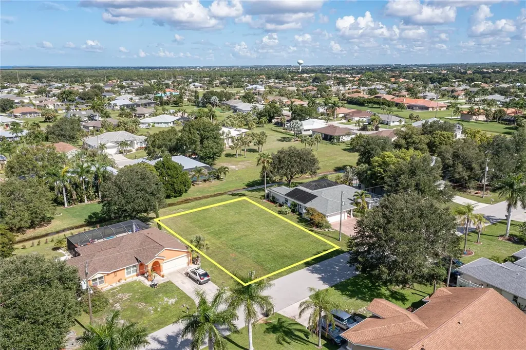 7535 Coral Tree Punta Gorda FL 33955