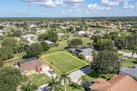 7535 Coral Tree Punta Gorda FL 33955