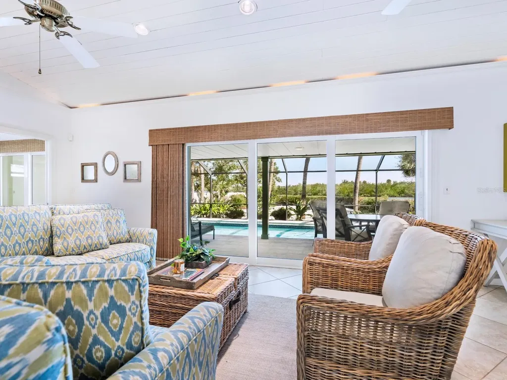 18 N Casey Key Road Osprey FL 34229