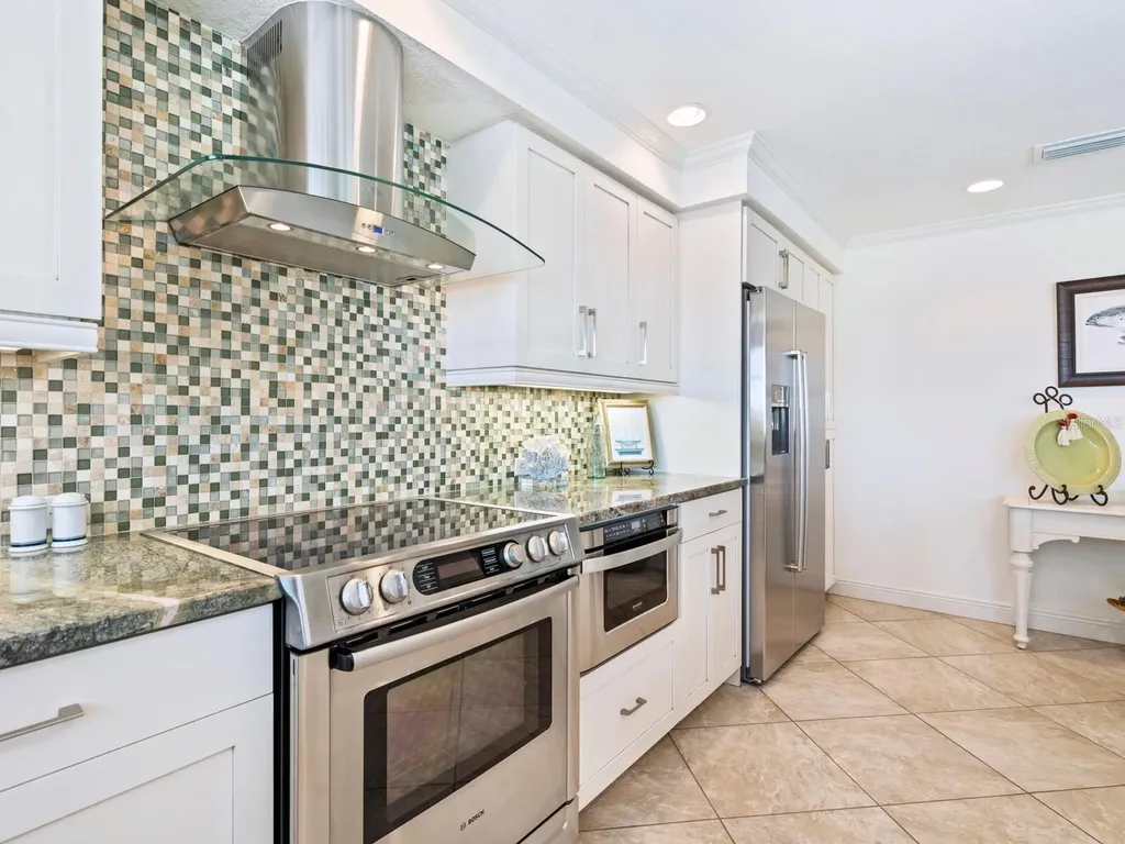 18 N Casey Key Road Osprey FL 34229