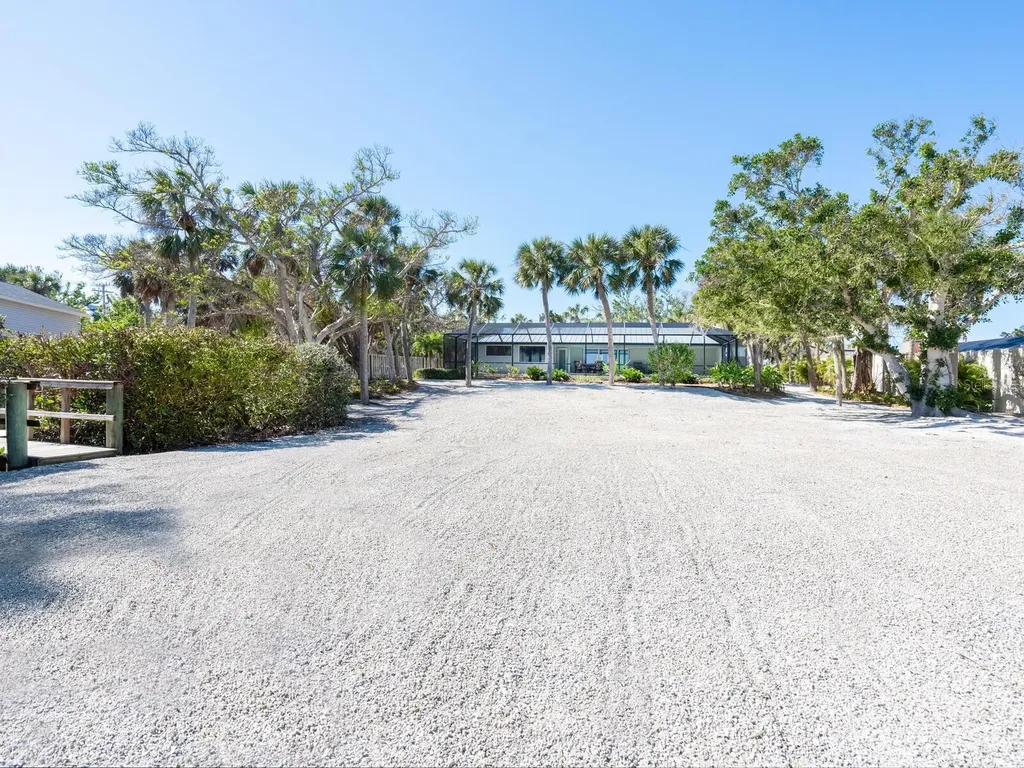 18 N Casey Key Road Osprey FL 34229