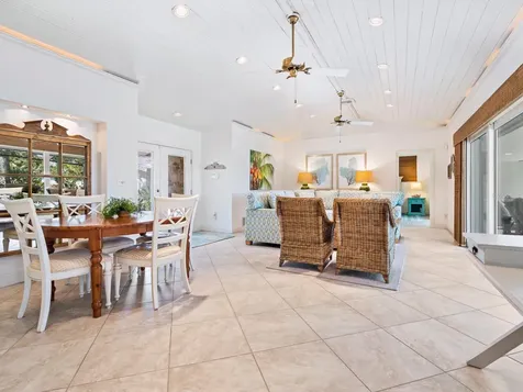 18 N Casey Key Road Osprey FL 34229