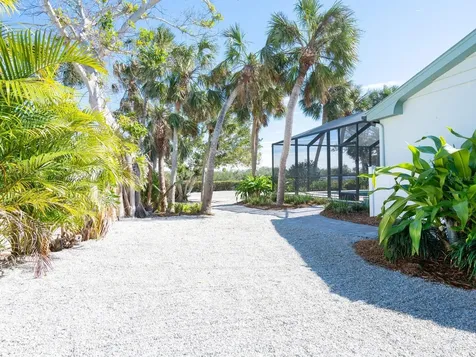 18 N Casey Key Road Osprey FL 34229