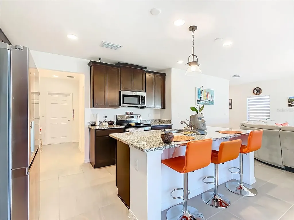 1653 Swan Swim Drive Davenport FL 33837