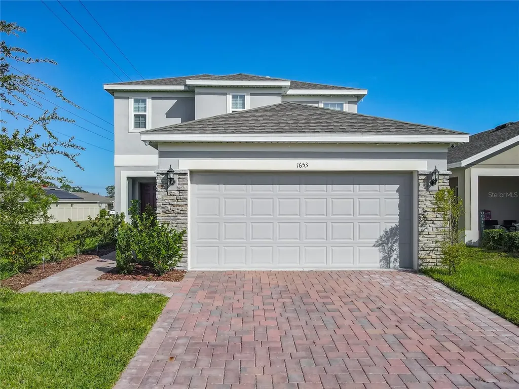 1653 Swan Swim Drive Davenport FL 33837