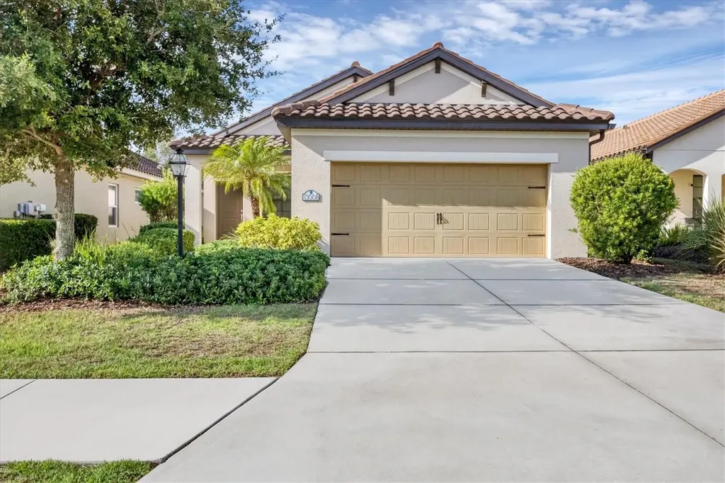 13008 Deep Blue Place Bradenton FL 34211