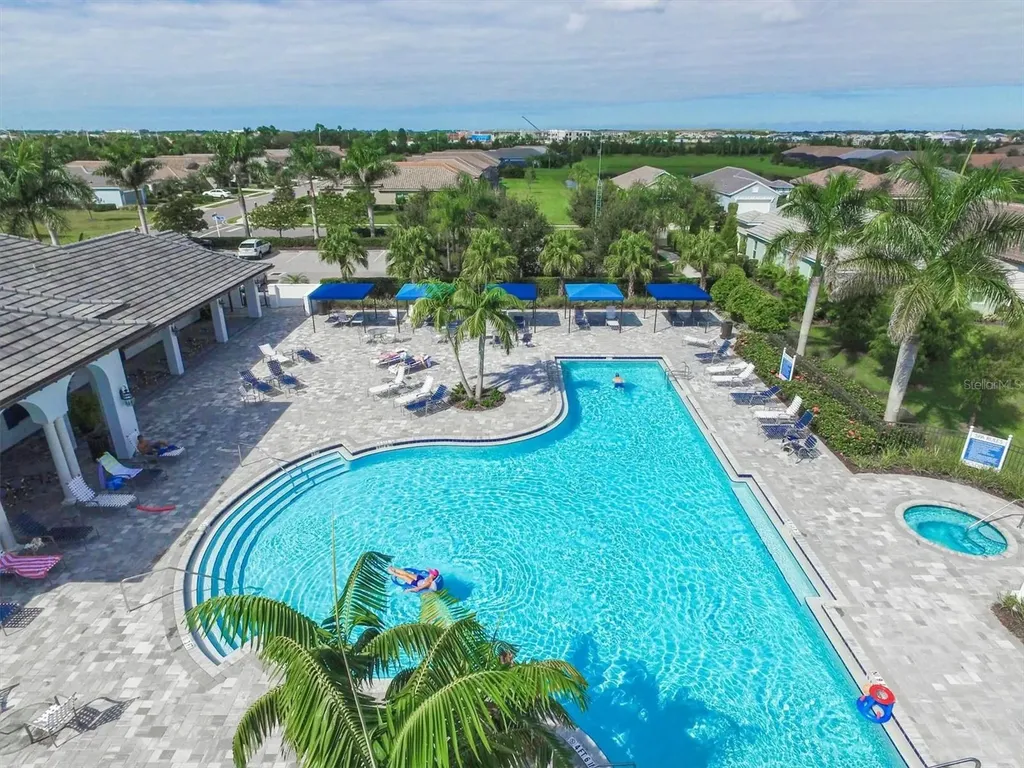 13008 Deep Blue Place Bradenton FL 34211