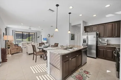 13008 Deep Blue Place Bradenton FL 34211