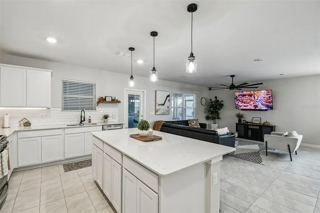 4070 Roaming Brook Drive Apopka FL 32712