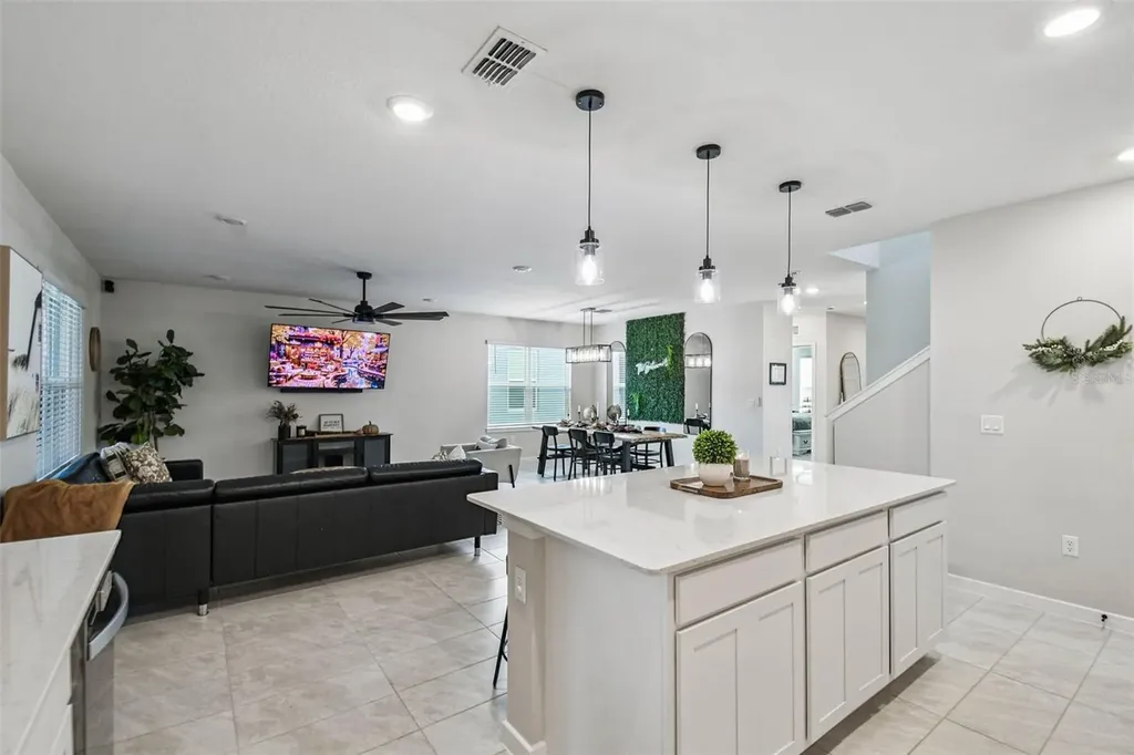 4070 Roaming Brook Drive Apopka FL 32712
