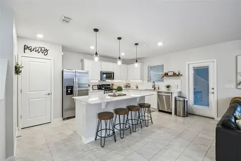 4070 Roaming Brook Drive Apopka FL 32712