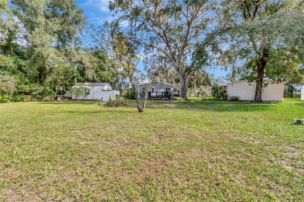 44403 State Road 19 Altoona FL 32702