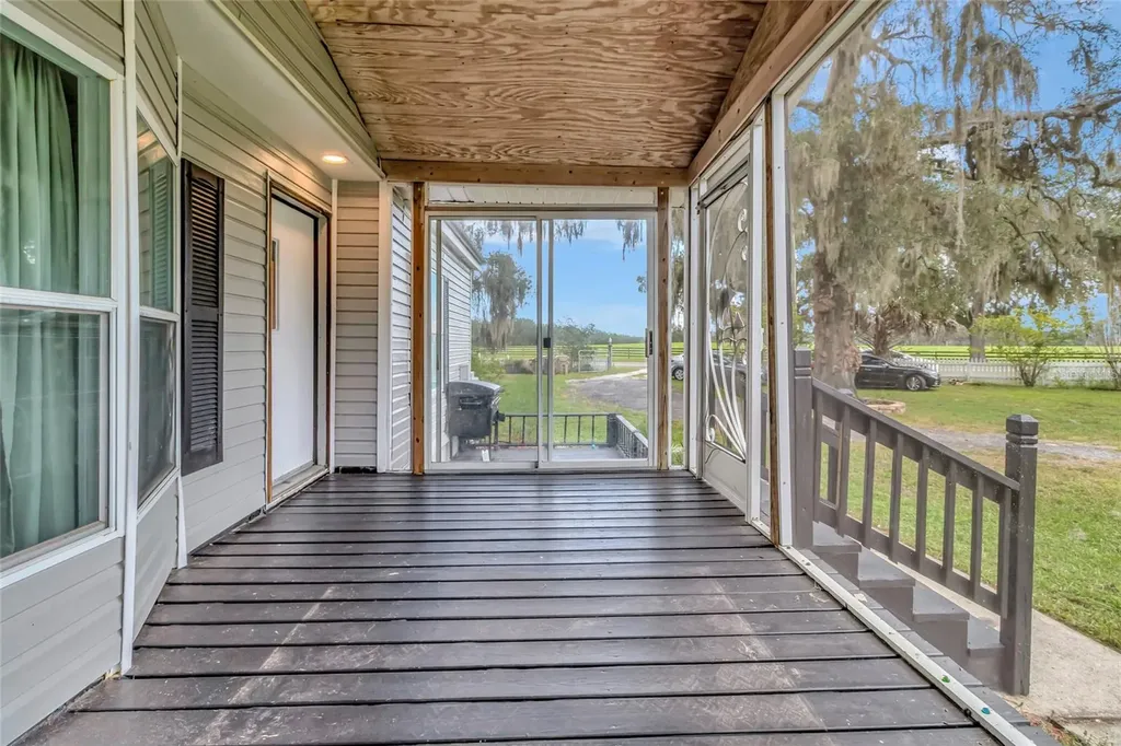 44403 State Road 19 Altoona FL 32702