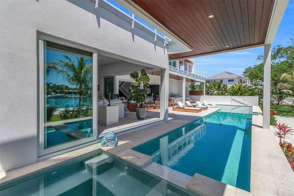 3631 San Remo Terrace Sarasota FL 34239