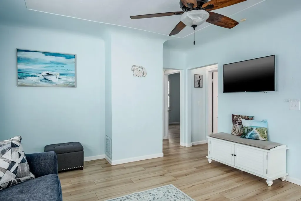 5302 28th Avenue S Gulfport FL 33707