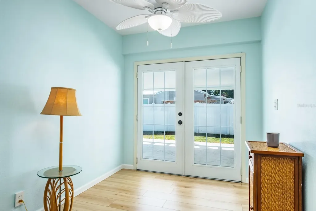 5302 28th Avenue S Gulfport FL 33707