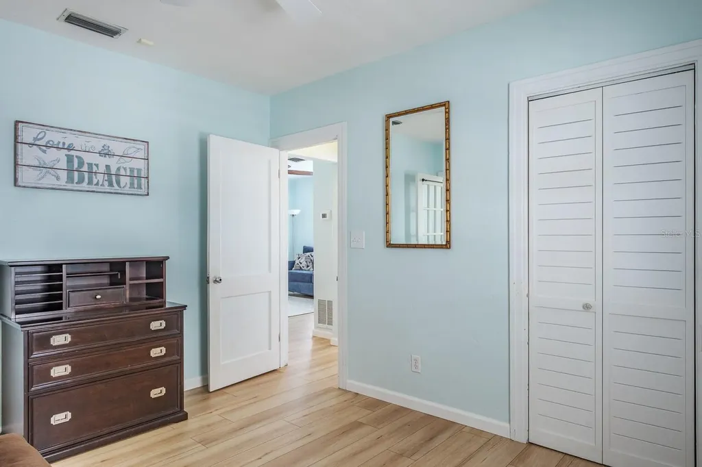 5302 28th Avenue S Gulfport FL 33707