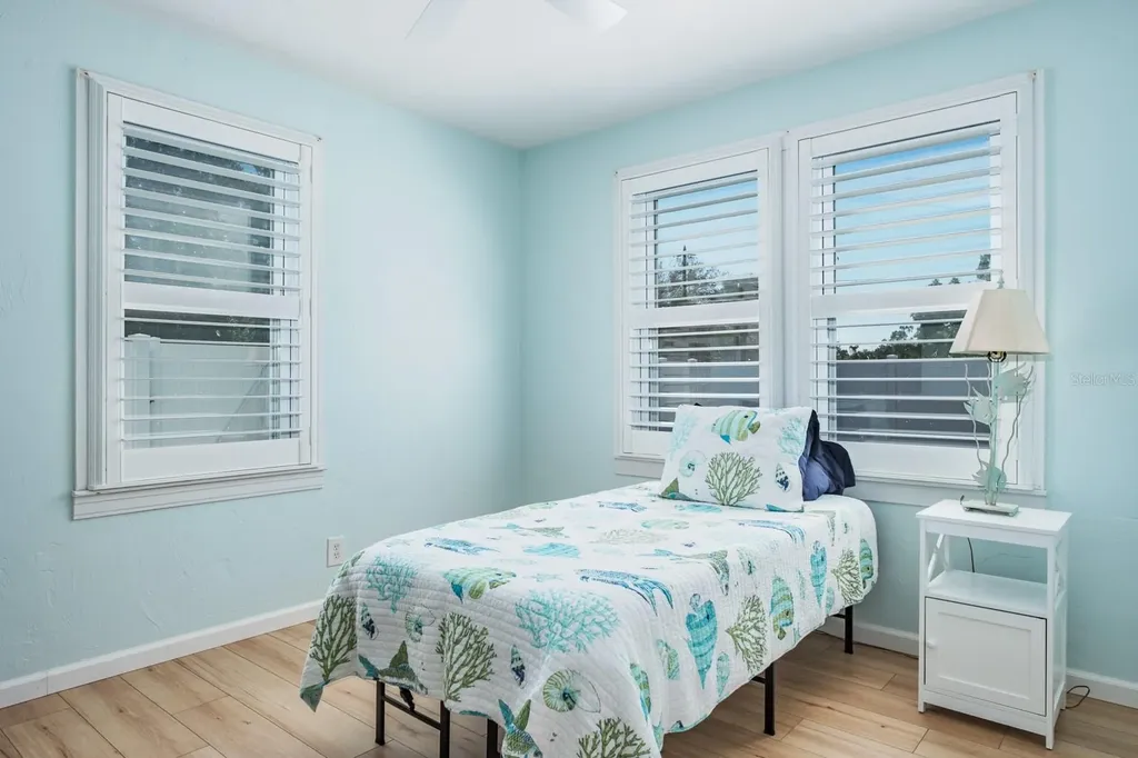 5302 28th Avenue S Gulfport FL 33707