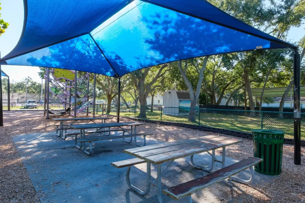 5302 28th Avenue S Gulfport FL 33707
