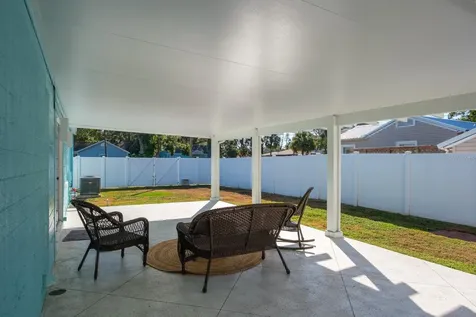 5302 28th Avenue S Gulfport FL 33707