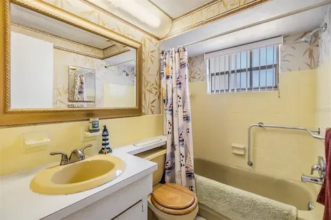4215 Regal Place New Port Richey FL 34652