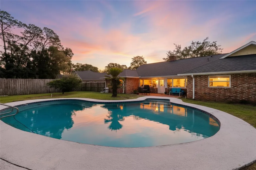 4517 SE 2nd Place Ocala FL 34471